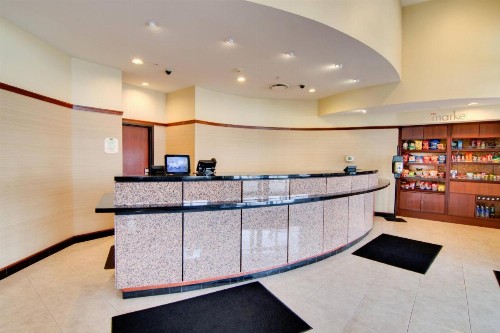 Courtyard Rochester Mayo Clinic Area/Saint Marys - image 14