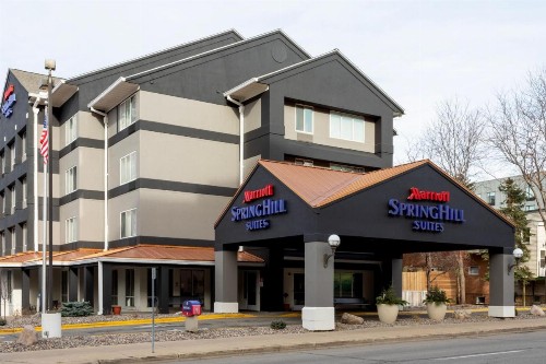SpringHill Suites Rochester Mayo Clinic Area / Saint Marys - image 2