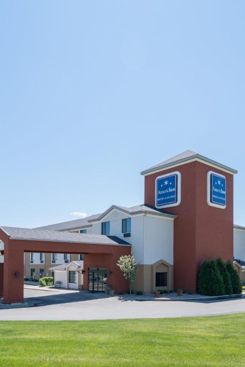 AmericInn by Wyndham Rochester Airport - image 2