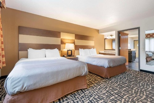 Quality Inn & Suites Mayo Clinic Area - image 19