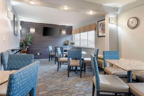 Quality Inn & Suites Mayo Clinic Area - image 21