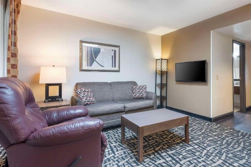 Quality Inn & Suites Mayo Clinic Area - image 23