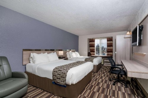 Microtel Inn & Suites by Wyndham Rochester North Mayo Clinic - image 21