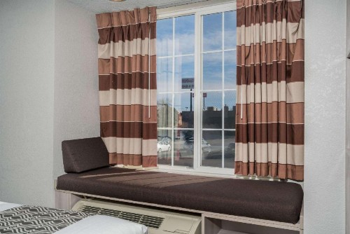 Microtel Inn & Suites by Wyndham Rochester North Mayo Clinic - image 32