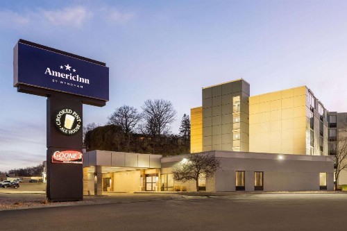 Ramada by Wyndham Rochester Mayo Clinic Area