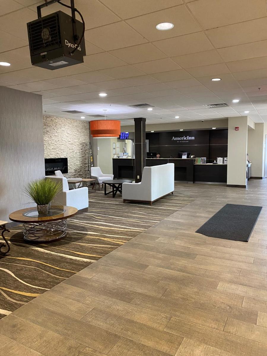 Ramada by Wyndham Rochester Mayo Clinic Area - image 3