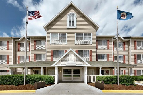 Country Inn & Suites By Carlson - Rochester - image 4