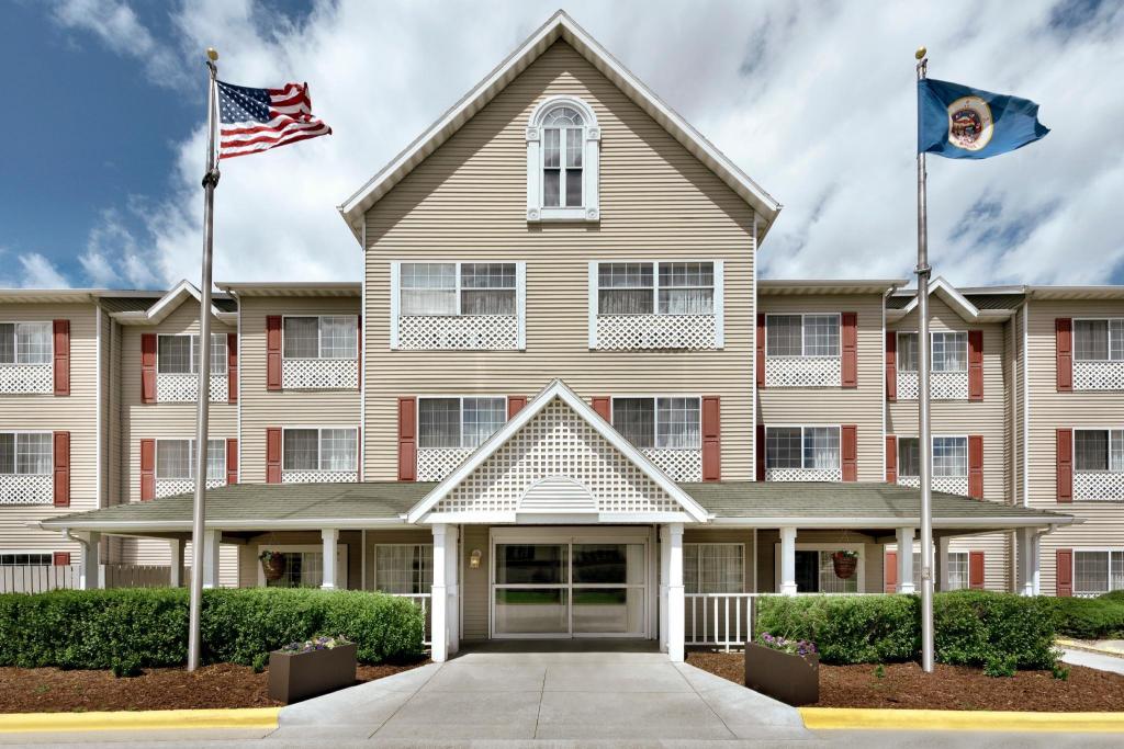 Country Inn & Suites By Carlson - Rochester - image 4