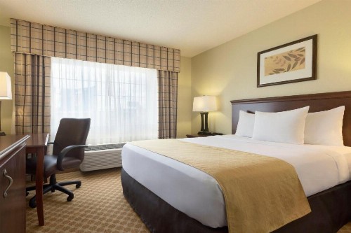 Country Inn & Suites By Carlson - Rochester - image 8