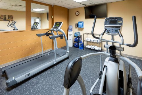 GuestHouse Inn & Suites Rochester - image 3