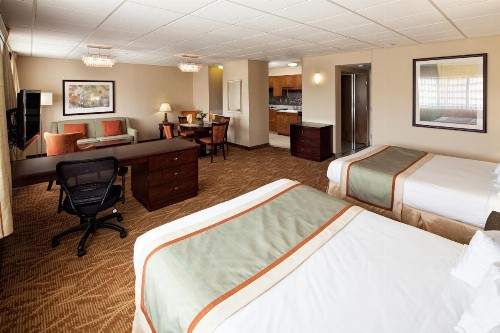 Kahler Inn and Suites - image 11