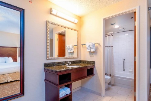 Kahler Inn and Suites - image 35