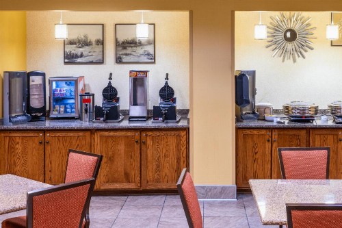 Kahler Inn and Suites - image 46