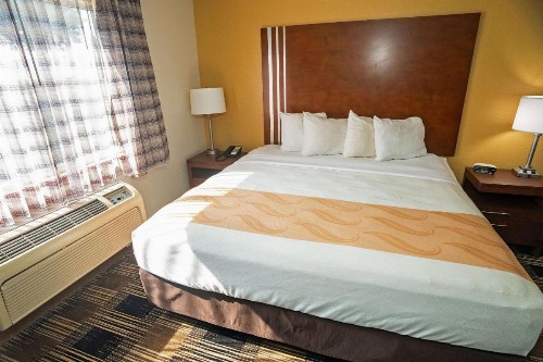 Quality Inn Rochester - image 12
