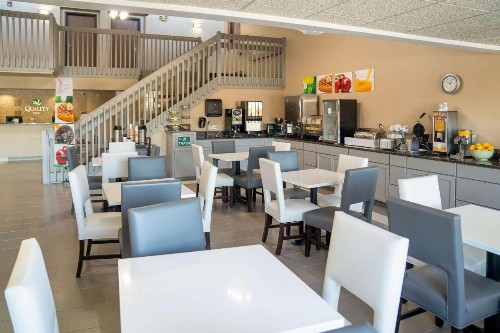 Quality Inn Rochester - image 41