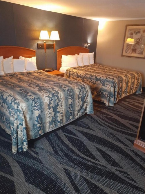 Rochester Inn - image 2