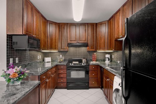 Broadway Plaza Trademark Collection by Wyndham - image 10