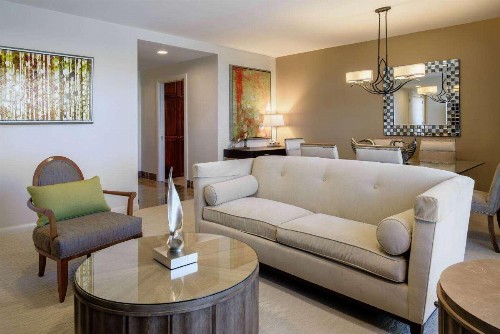 Broadway Plaza Trademark Collection by Wyndham - image 3