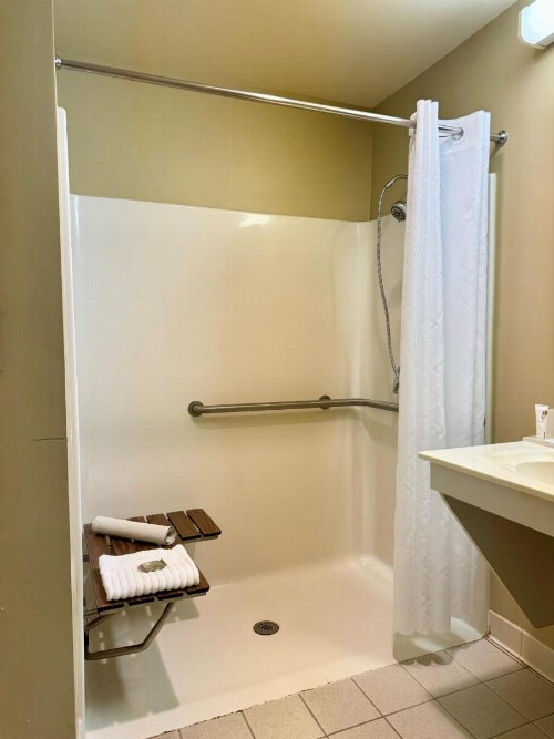 Country Inn & Suites by Radisson Rochester South MN - image 31