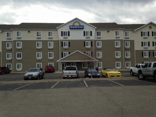 Days Inn & Suites by Wyndham Rochester South - image 14