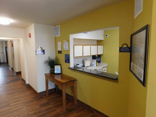 Days Inn & Suites by Wyndham Rochester South - image 17
