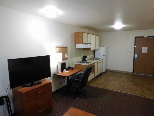 Days Inn & Suites by Wyndham Rochester South - image 48