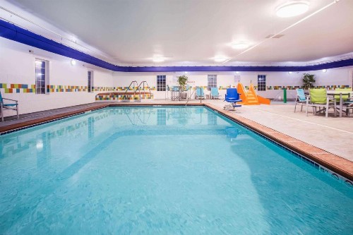La Quinta by Wyndham Rochester Mayo Clinic Area South - image 10