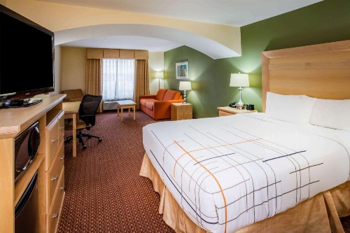 La Quinta by Wyndham Rochester Mayo Clinic Area South - image 33