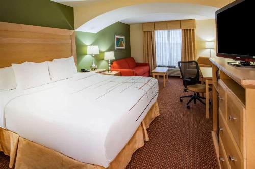 La Quinta by Wyndham Rochester Mayo Clinic Area South - image 34