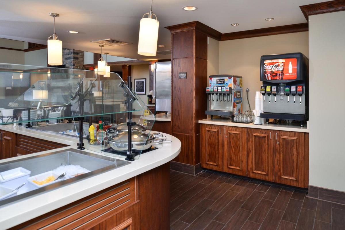 Staybridge Suites Rochester an IHG Hotel - image 2