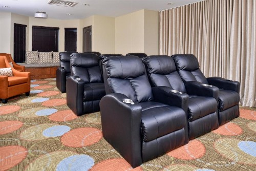 Staybridge Suites Rochester an IHG Hotel - image 44