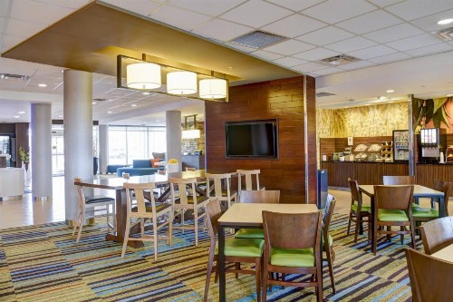 Fairfield Inn & Suites by Marriott Rochester Mayo Clinic Area/Saint Marys - image 20