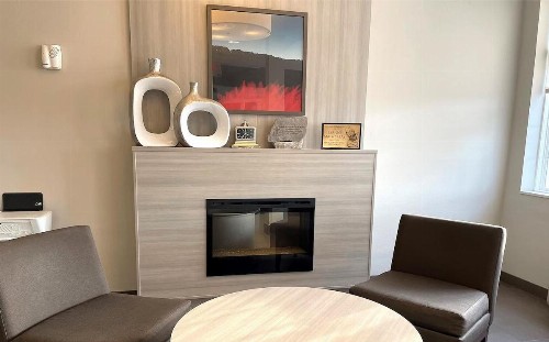Microtel Inn & Suites by Wyndham Rochester South Mayo Clinic - image 2