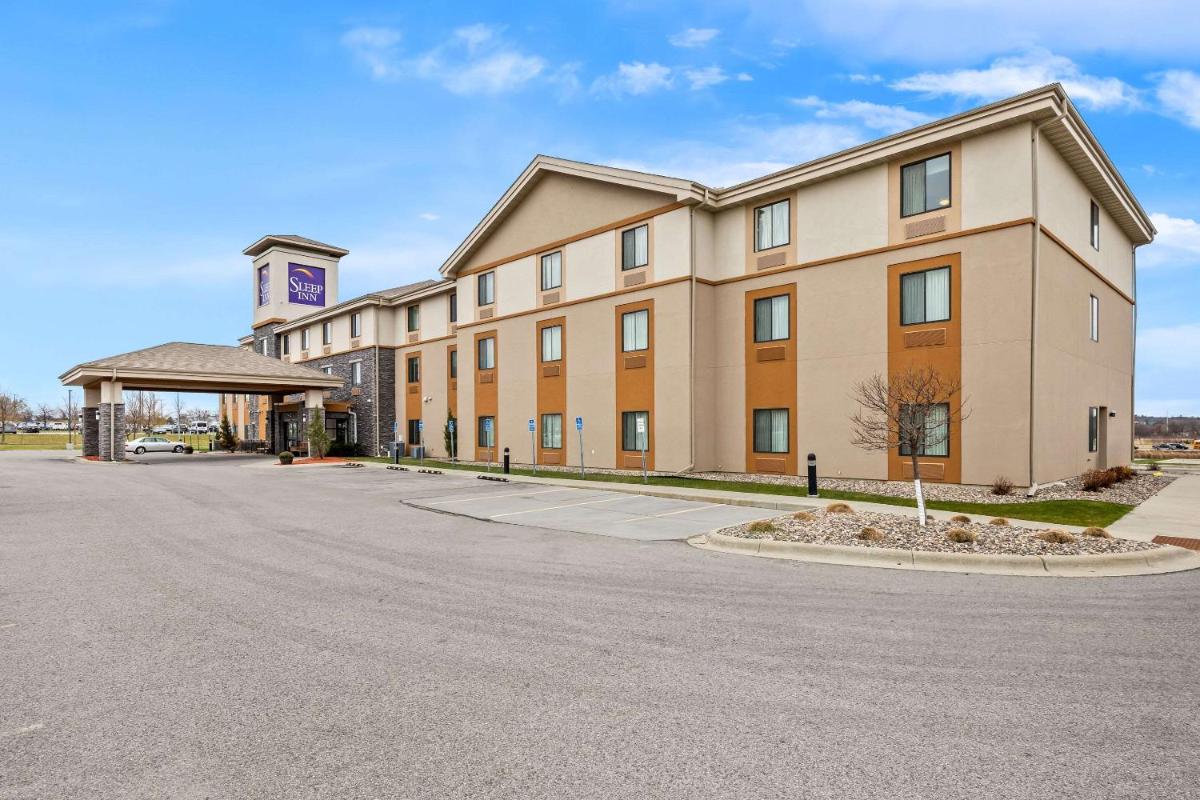 Sleep Inn & Suites West-Near Medical Center - main image