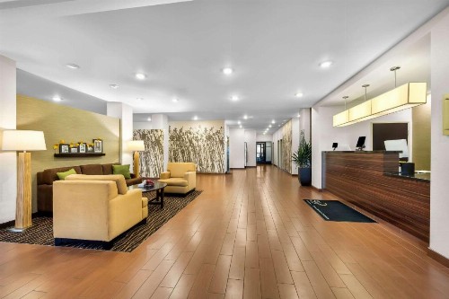 Sleep Inn & Suites West-Near Medical Center - image 8