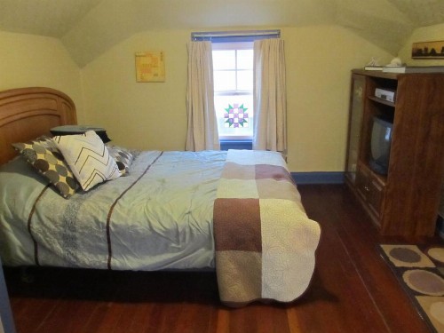 Covered By Faith Rentals -Storybook Home - image 11