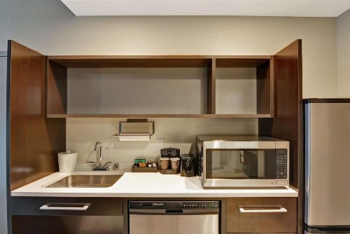 Home2 Suites by Hilton Rochester Mayo Clinic Area - image 42