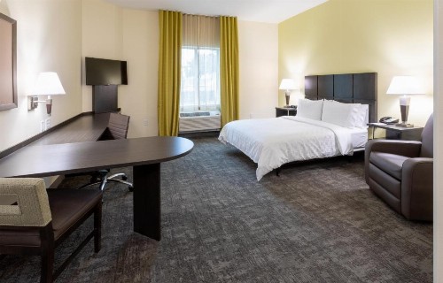 Candlewood Suites DTWN Medical Center - image 12