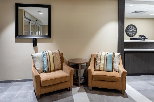Candlewood Suites DTWN Medical Center - image 18