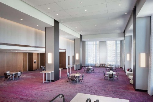 Hilton Rochester Mayo Clinic Area - image 12