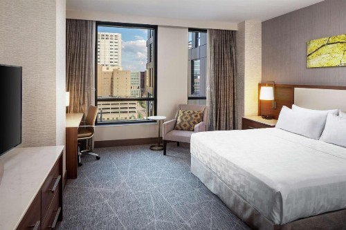 Hilton Rochester Mayo Clinic Area - image 14