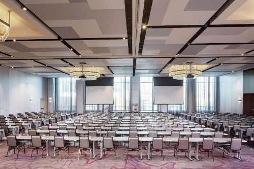 Hilton Rochester Mayo Clinic Area - image 41