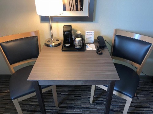 GrandStay Hotel & Suites Rock Valley - image 10