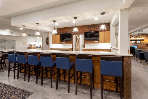 GrandStay Hotel & Suites Rock Valley - image 24