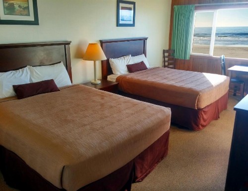 Silver Sands - image 18