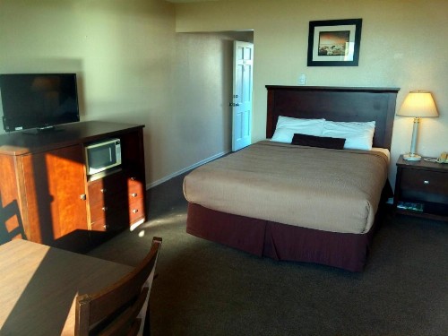 Silver Sands - image 21