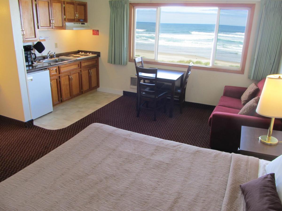 Silver Sands - image 6