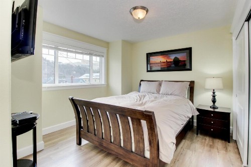 Salt Water Beach House - image 3