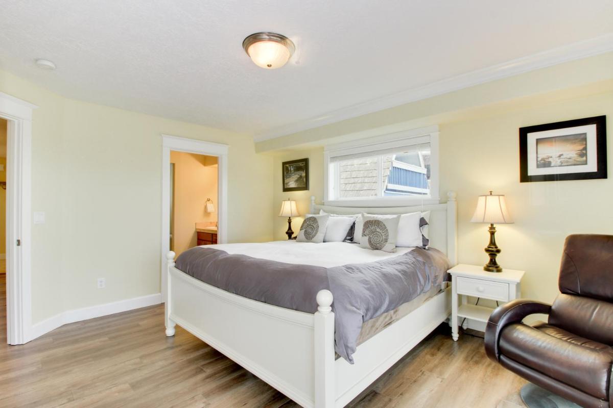 Salt Water Beach House - image 6