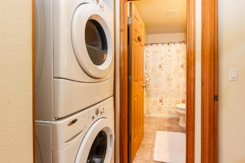 Cedar Creek Retreat - image 2